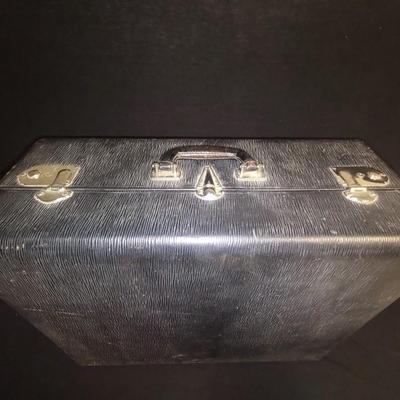 SAMSONITE COSMETIC CASE AND A HARD SIDED VINTAGE SUITCASE