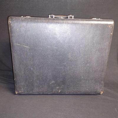 SAMSONITE COSMETIC CASE AND A HARD SIDED VINTAGE SUITCASE