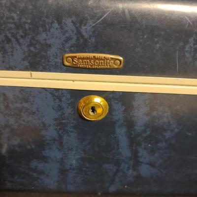 SAMSONITE COSMETIC CASE AND A HARD SIDED VINTAGE SUITCASE