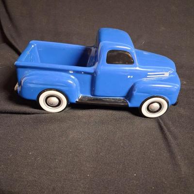 CERAMIC TRUCK, PIGGY BANK, BOOKS AND A GAME