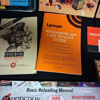 BOOKS AND PAMPHLETS PERTAINING TO FIREARMS