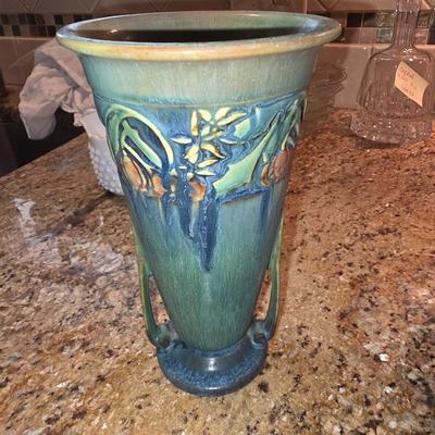 Roseville Pottery Baneda Pattern