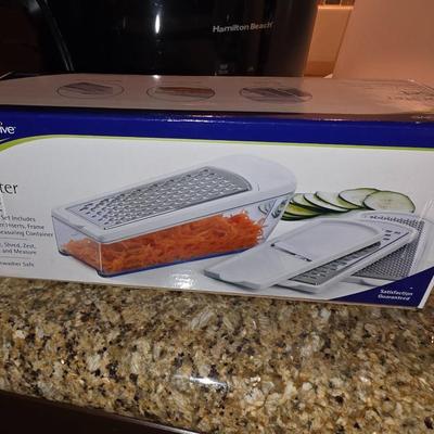 Grater set in box
