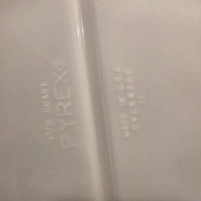 Vintage Verde Casserole Pyrex dish with lid