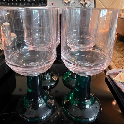 Plastic Stemware set of 4