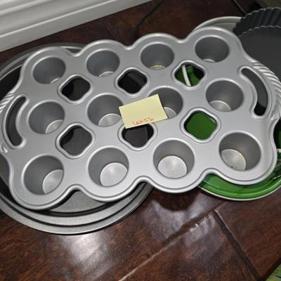 Baking Pan Lot