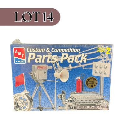 -14- 1:25 SCALE | Custom & Competition Parts Pack Model Kit | Sealed
