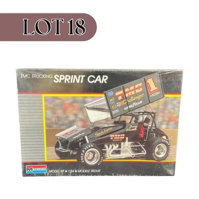 -18- 1:24 SCALE | TMC Trucking Sprint Car Model Kit | Sealed