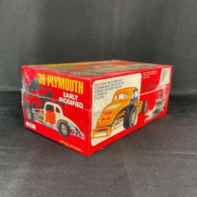 Sale Photo Thumbnail #102