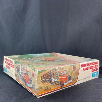 Sale Photo Thumbnail #113