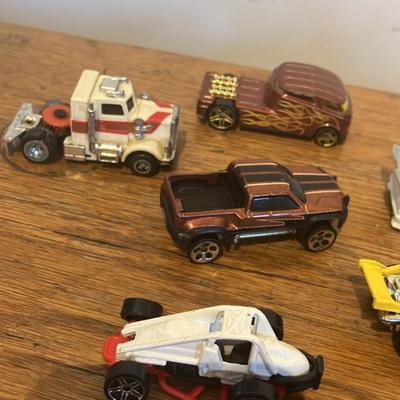 Vintage & Collectible Toy Vehicle Lot – 30+ Hot Wheels, Matchbox, Tonka Trucks, Planes, Tech Deck