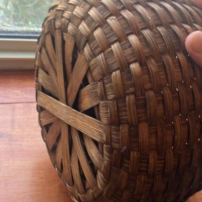 19th Century American County Large Gathering Basket 9”w x 13”h