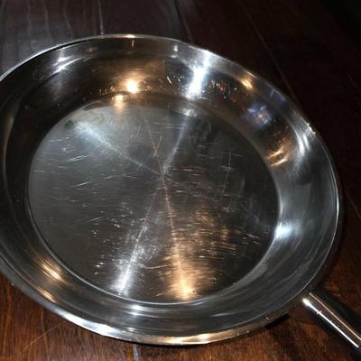 Stainless Steel skillet with lid