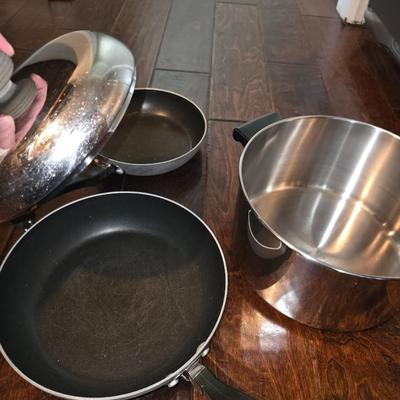 Cookware set