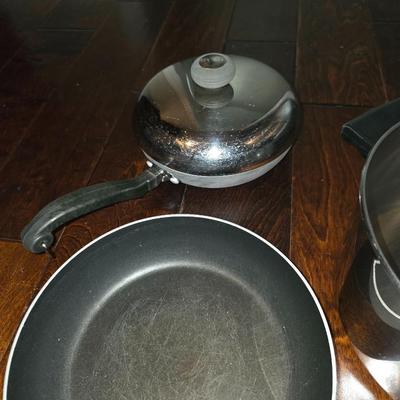 Cookware set