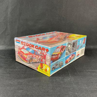 Sale Photo Thumbnail #158