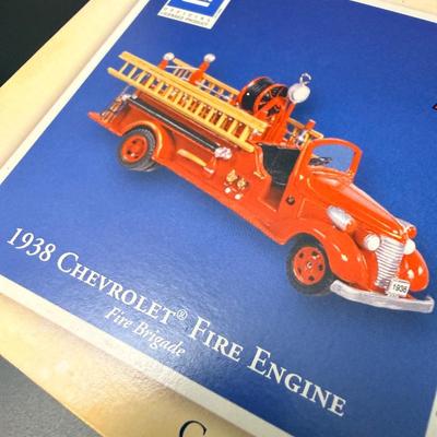 Lot of 5 Unopened Ornaments - Hot Wheels & More