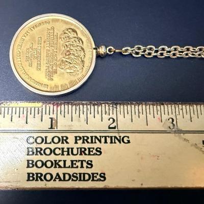 Rare Vintage Gold Plated Silver Incredible Hulk Coin Necklace