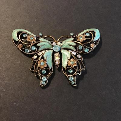 Sale Photo Thumbnail #98: Beautiful Vintage Avon butterfly brooch with turquoise/teal enamel and rhinestones 
Please see attached photos
