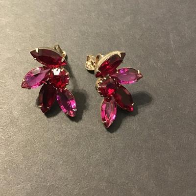 Sale Photo Thumbnail #137: Beautiful Vintage clip on Earrings with marquise shaped pink and red crystal rhinestone’s please see attached photos