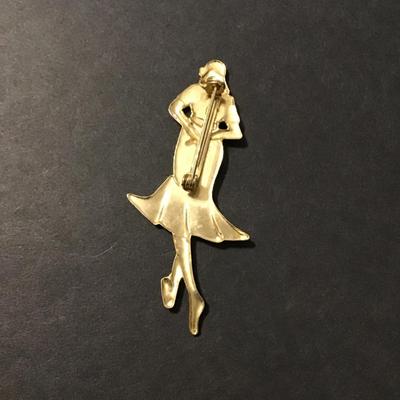 Sale Photo Thumbnail #240: Vintage Gold Tone figural brooch 
Please see attached photos