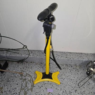 Bicycle pump
