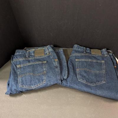 4 Pair Of Lee Regular Fit Straight Leg 38 x 32