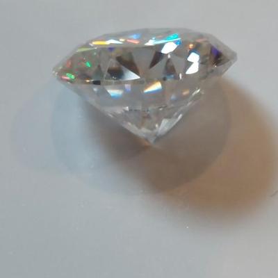 Lab Grown Moissanite GIA CERTIFIED over 5cts!