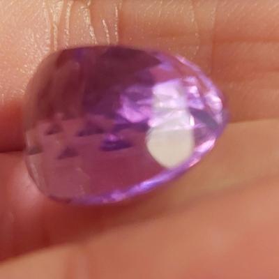 IGI CERTIFIED NATURAL AMETHYST 16.35CT