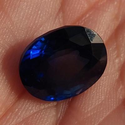 IGI CERTIFIED LAB GROWN BLUE SAPPHIRE 9.07 CT
