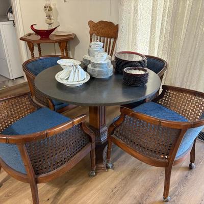 Sale Photo Thumbnail #106