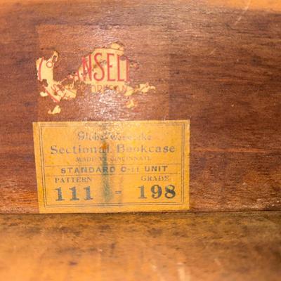 Wernicke Company The Globe-Wernicke 4 Unit Barrister Bookcase