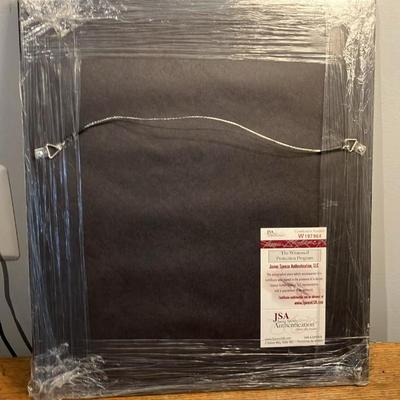 Ramiro Mendoza Autographed 8x10 Photo - JSA Certified COA - Yankees Dynasty Era - Brand New in Plastic!