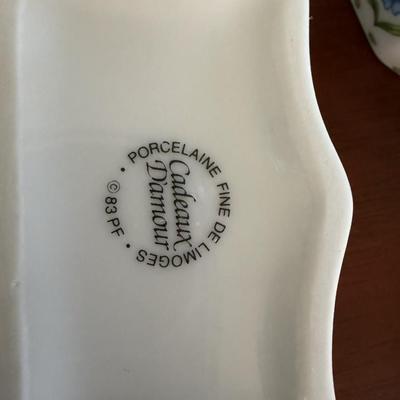 Sale Photo Thumbnail #184: Porcelain, Fine Limoges
Valued at over $200