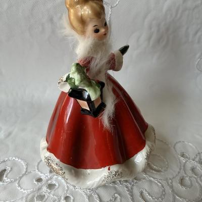Sale Photo Thumbnail #187: Christmas Musical figure -1950s 1960s Christmas girl 
very good condition