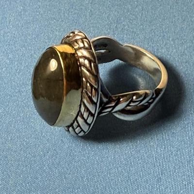 Carolyn Pollack/Relios .925 Sterling Silver & 18k Gold Bezel Hardly Worn Condition Ring Size-9 as Pictured.