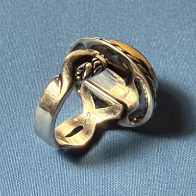 Carolyn Pollack/Relios .925 Sterling Silver & 18k Gold Bezel Hardly Worn Condition Ring Size-9 as Pictured.