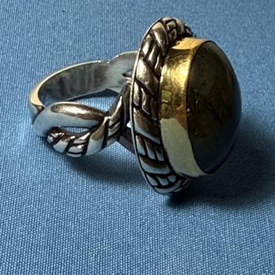Carolyn Pollack/Relios .925 Sterling Silver & 18k Gold Bezel Hardly Worn Condition Ring Size-9 as Pictured.