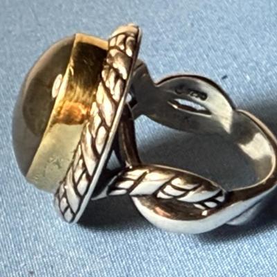 Carolyn Pollack/Relios .925 Sterling Silver & 18k Gold Bezel Hardly Worn Condition Ring Size-9 as Pictured.