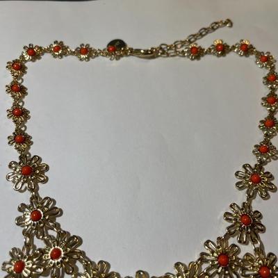 Vintage Gold-tone Dangling Necklace 15-17" Adjustable in Very Good Preowned Condition as Pic'd.