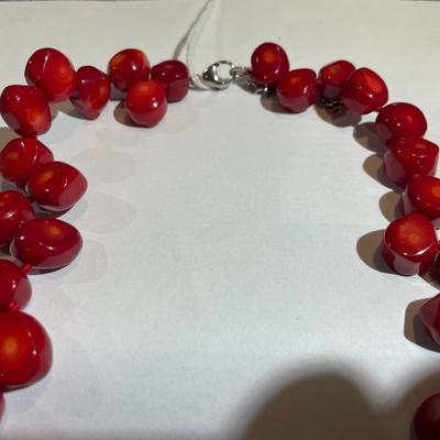 Chunky Red Coral Large Bead Necklace Sterling 925 Clasp, Lucas Lameth (LUC) 16-18" Adjustable Necklace in New Never Worn Condition.