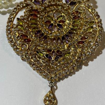 Vintage Indian Wedding Bridal Gold Plated Faux Pearl & Colored Stone Necklace 22"+ Plus & Adjustable in Good Preowned...