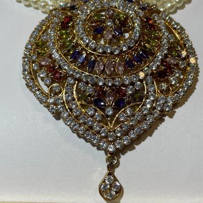 Vintage Indian Wedding Bridal Gold Plated Faux Pearl & Colored Stone Necklace 22"+ Plus & Adjustable in Good Preowned...