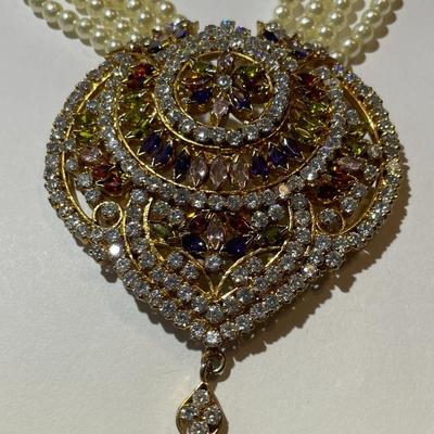 Vintage Indian Wedding Bridal Gold Plated Faux Pearl & Colored Stone Necklace 22"+ Plus & Adjustable in Good Preowned...
