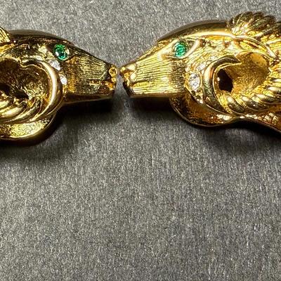 Vintage KJL-Kenneth Jay Lane for Avon Signed Vintage Gold Tone Ram's Head Bracelet Spring Loaded in VG Preowned Condition.