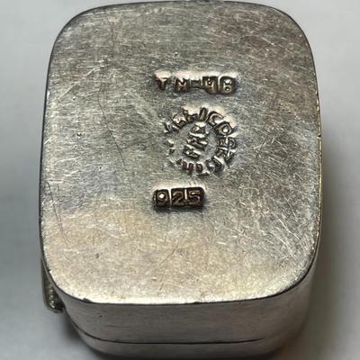 VINTAGE TAXCO MEXICO STERLING SILVER HINGED PILL BOX IN GOOD PREOWNED CONDITION.