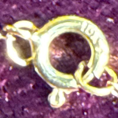 4-10K stamped chain with 10k Pendant