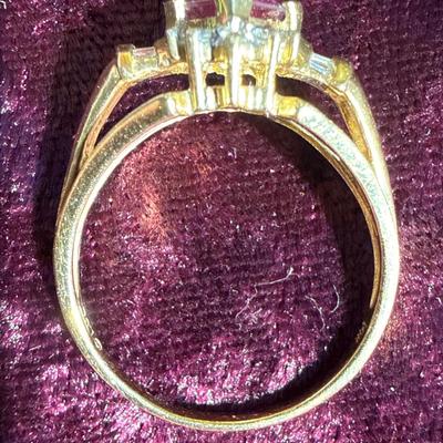 7-14 K stamped - size 9.25 ring