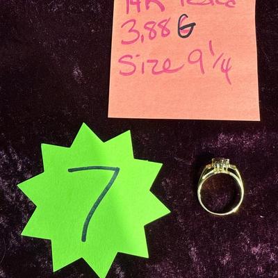 7-14 K stamped - size 9.25 ring