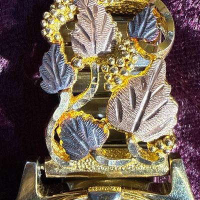 12-Gorgeous!!/10K watch